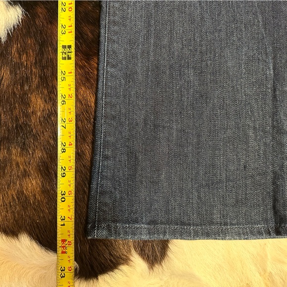 7 4 All Mankind Bootcut Fit Dark Wash Md Rise Zip Fly Stretch Denim Jean - Picture 5 of 8